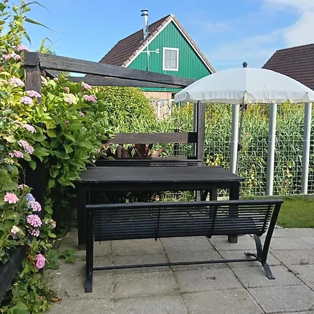 Holiday home 't Zijper Eilant 98